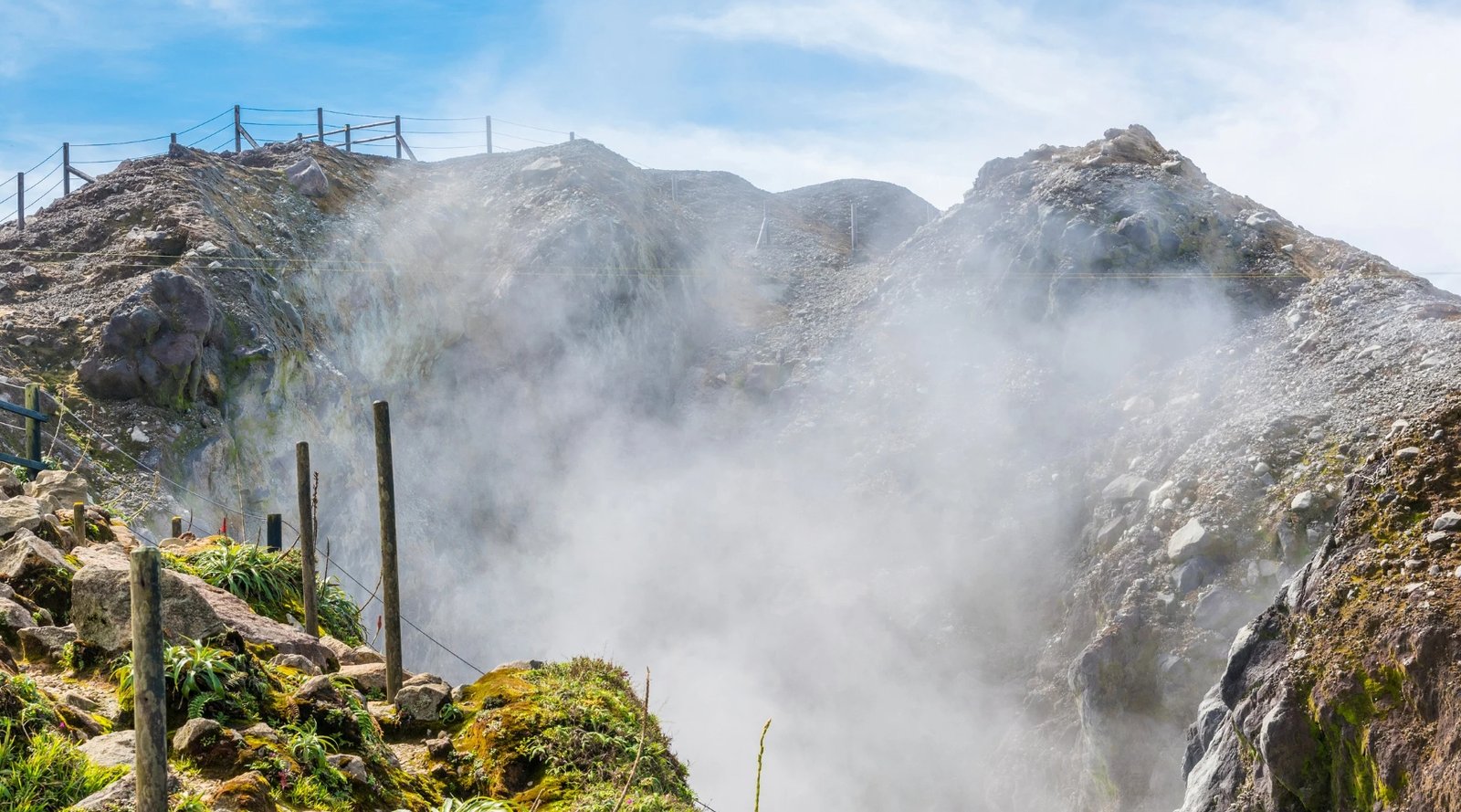 Volcan de la Soufrière en Guadeloupe