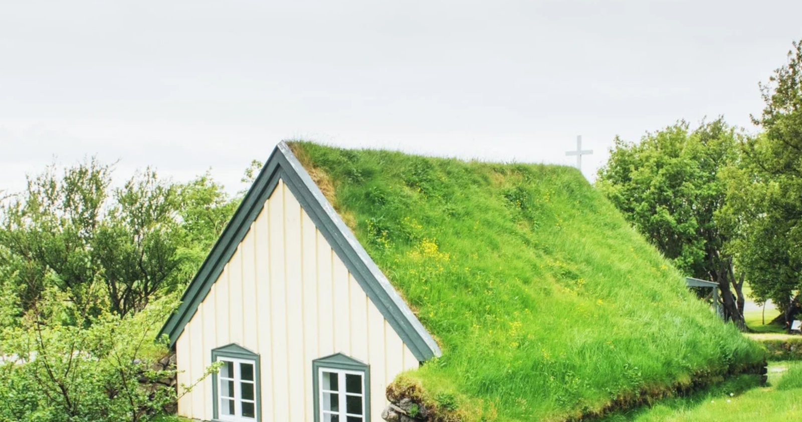 Hofskirkja : guide de la dernière église en tourbe d&rsquo;Islande