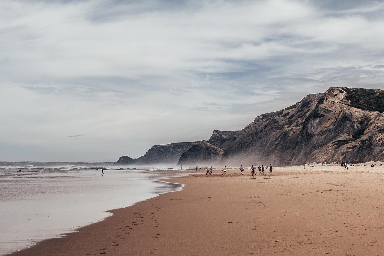 Faro et l’Algarve : plages moins connues à découvrir